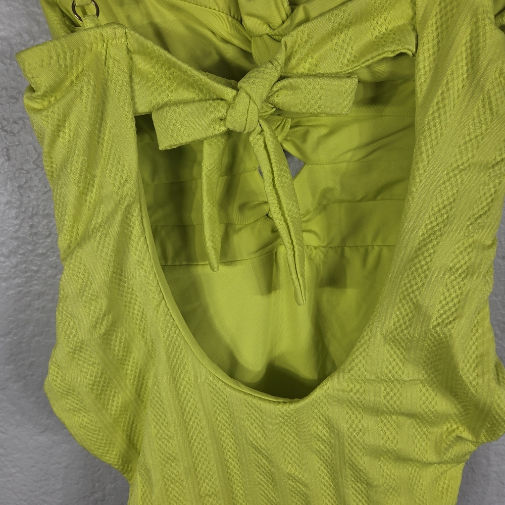 Becca Prima Camille Neon Swimsuit One Piece Size S/P Petite Twist Front V-Neck - Picture 9 of 15